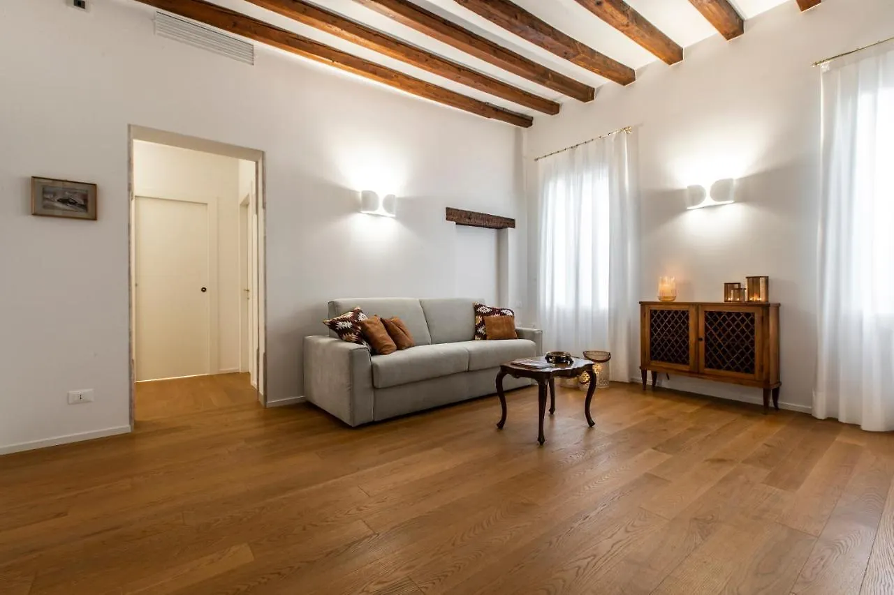 Ca' Delle Acque Deluxe Apartment R&R Venice